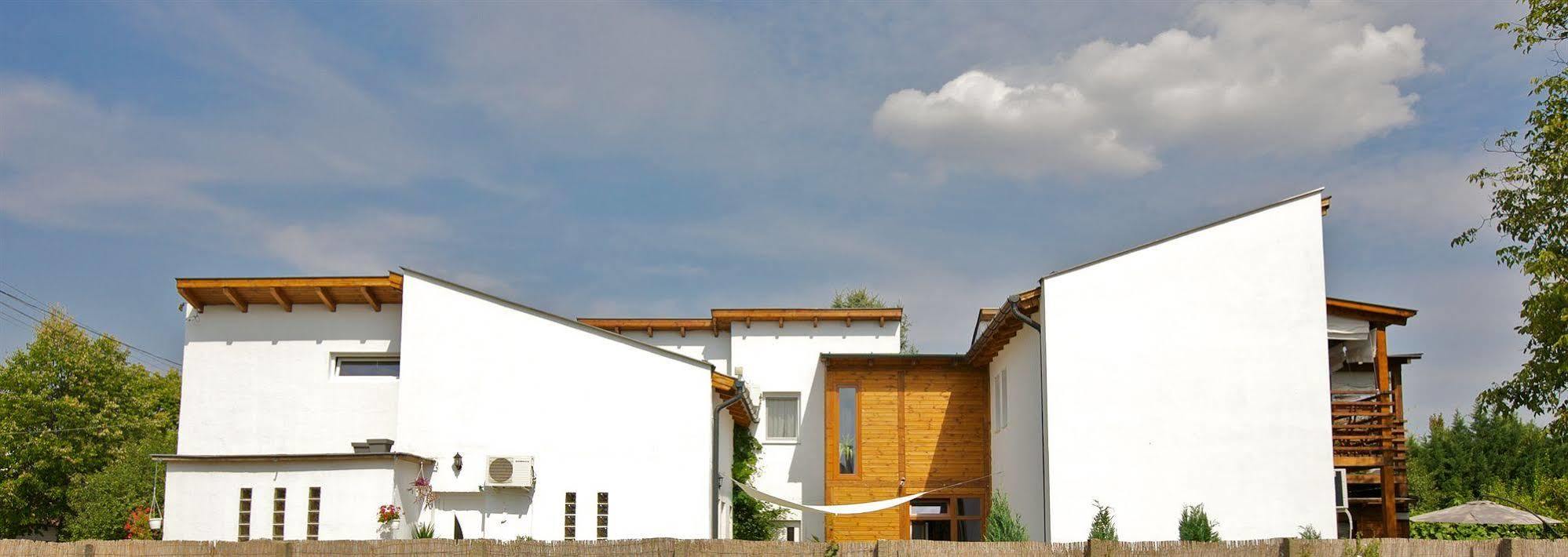 Sunset Apartments Hajdúszoboszló Zewnętrze zdjęcie